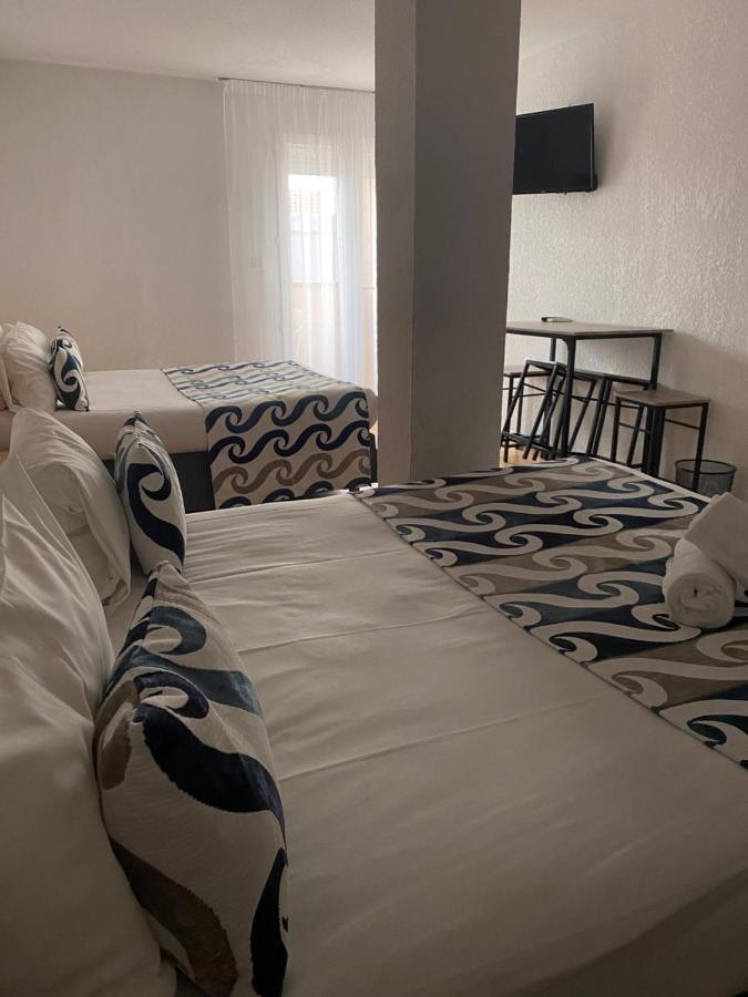 Hotel Saint Georges, Face A La Mer กาเนต์-อ็อง-รูสซียง ภายนอก รูปภาพ