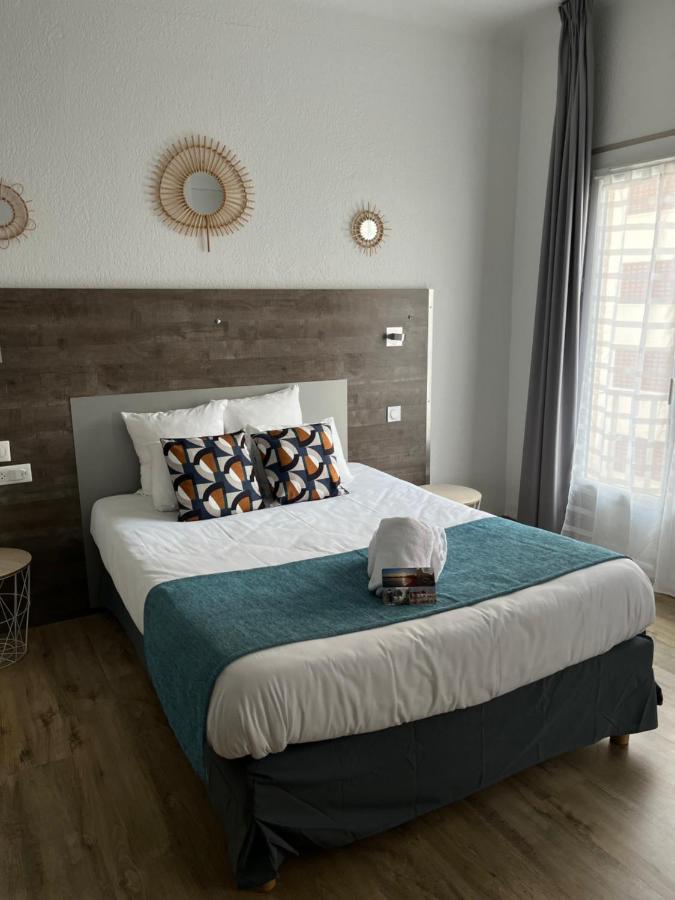 Hotel Saint Georges, Face A La Mer กาเนต์-อ็อง-รูสซียง ภายนอก รูปภาพ