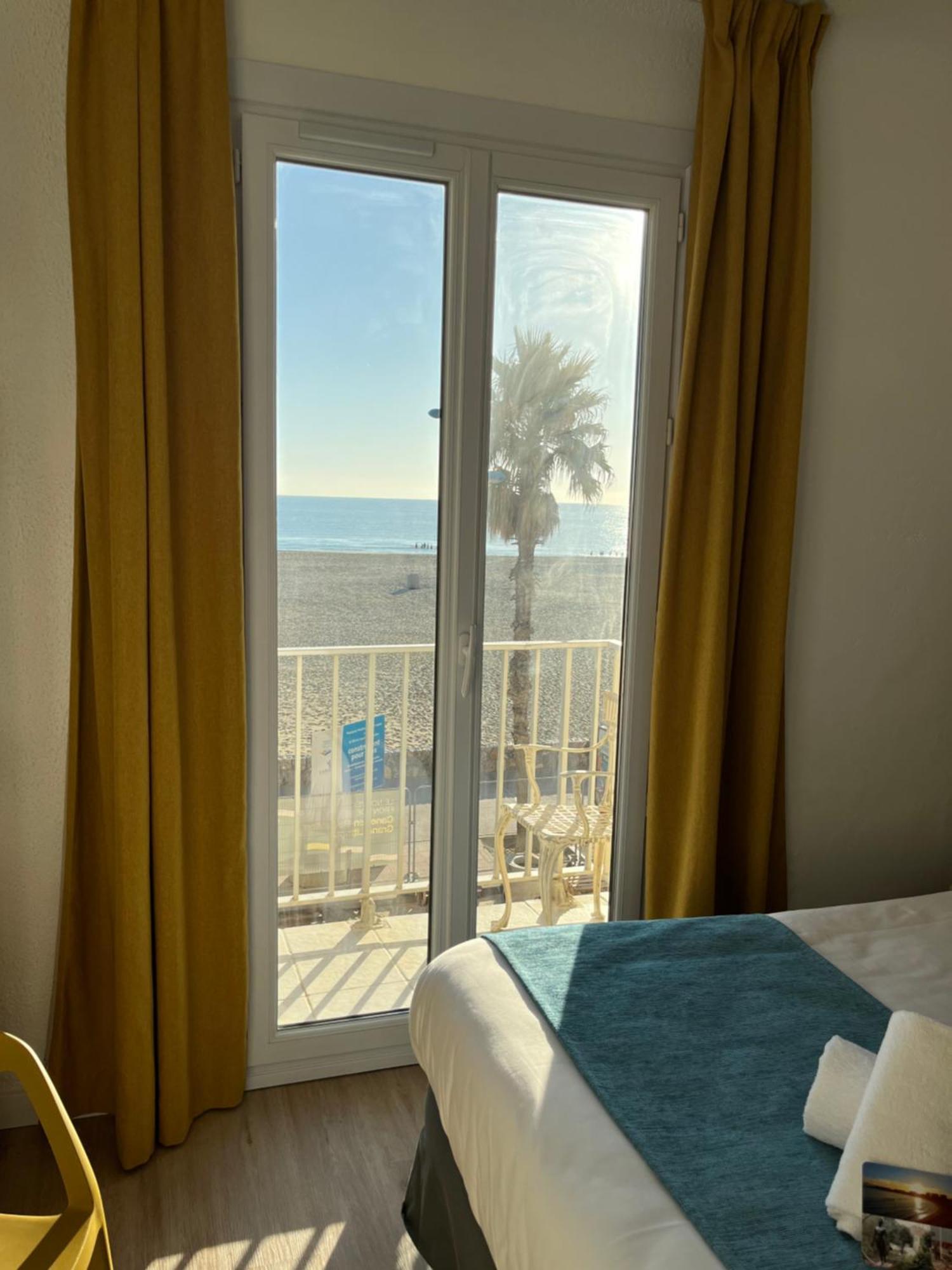 Hotel Saint Georges, Face A La Mer กาเนต์-อ็อง-รูสซียง ภายนอก รูปภาพ