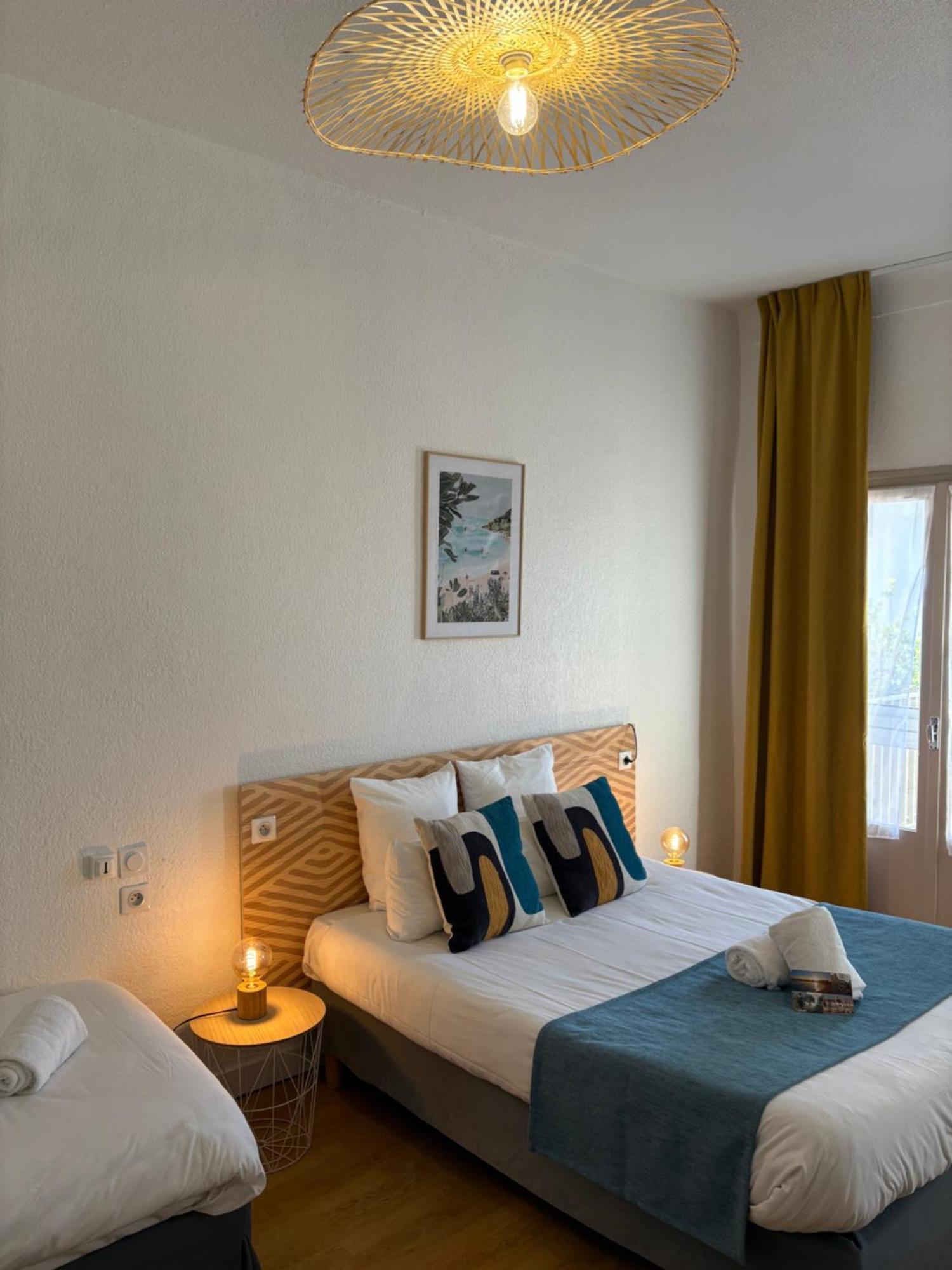 Hotel Saint Georges, Face A La Mer กาเนต์-อ็อง-รูสซียง ภายนอก รูปภาพ